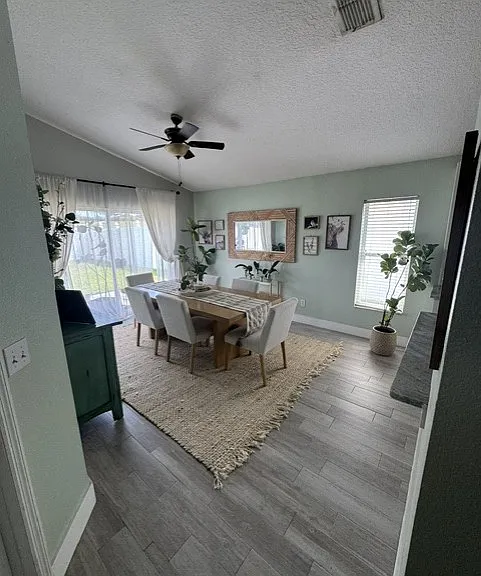 216 Somerset Dr — Photo 19