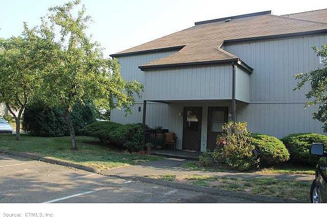 1st image of 8 Pineview Dr #8B