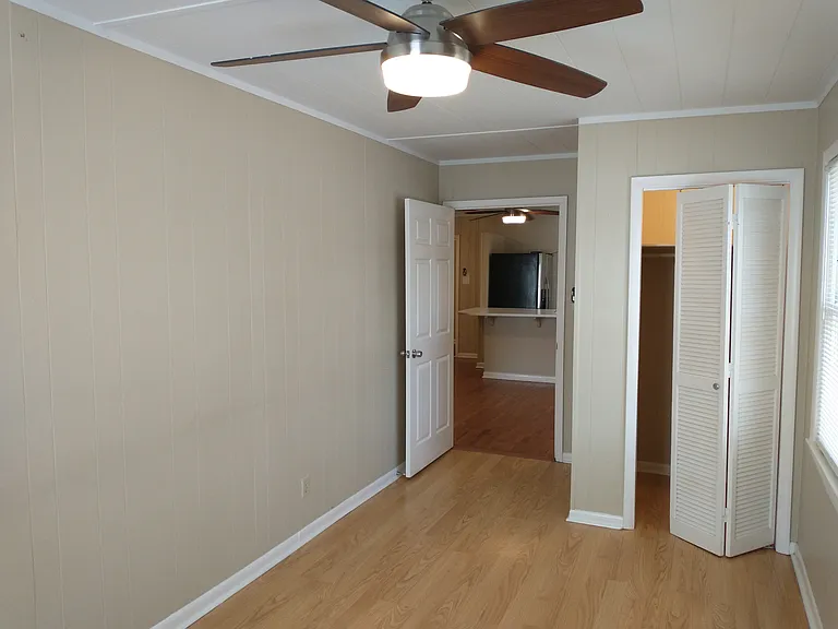 White Oak Cir NW — Photo 10