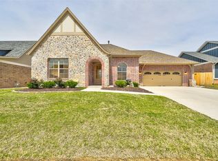 3625 Utica Square Dr, Edmond, OK 73034