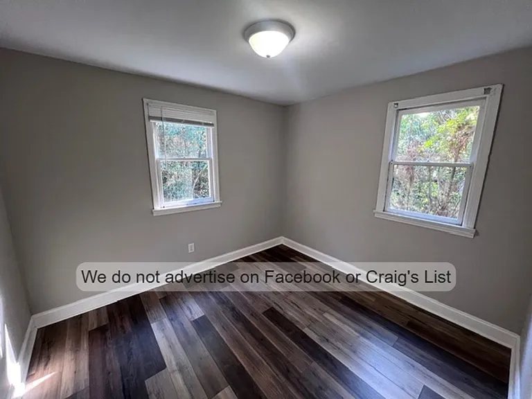 4252 Deadwyler Dr — Photo 6