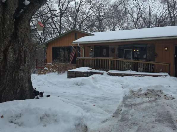 1220 81st St W, Forest Lake, MN 55025