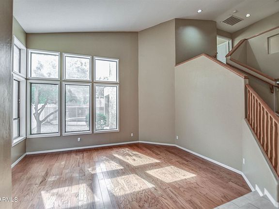 5th image of 4819 E Barwick Dr