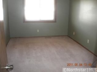 3777 Gershwin Ave N, Oakdale, MN 55128