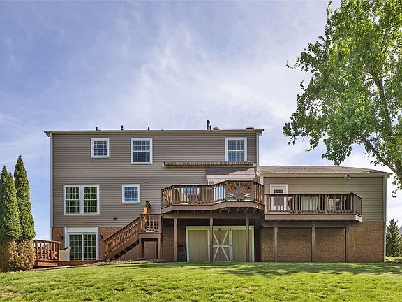 5th image of 312 Valerie Dr