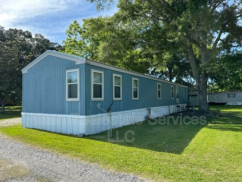 1st image of 802 Espasie Dr Unit A