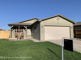4 Alpine Ln, Parachute, CO 81635