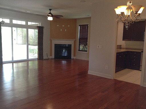5th image of 1050 Garden Club Way