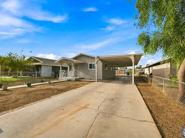 219 E Brighton Ave, El Centro, CA 92243