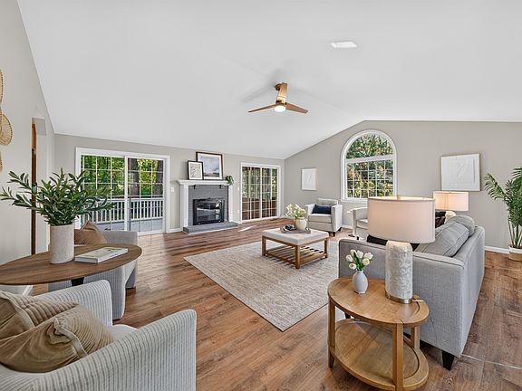 5th image of 101 Currier Drive