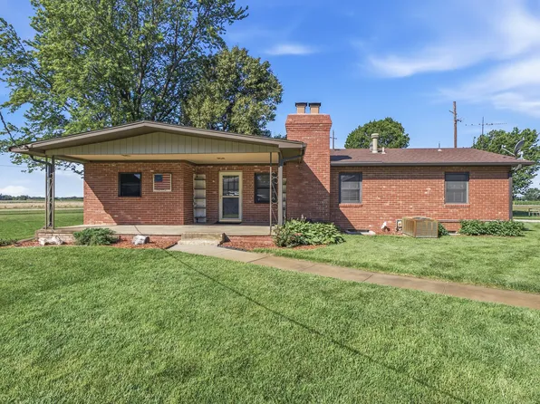 7804 N Seneca St, Valley Center, KS 67147