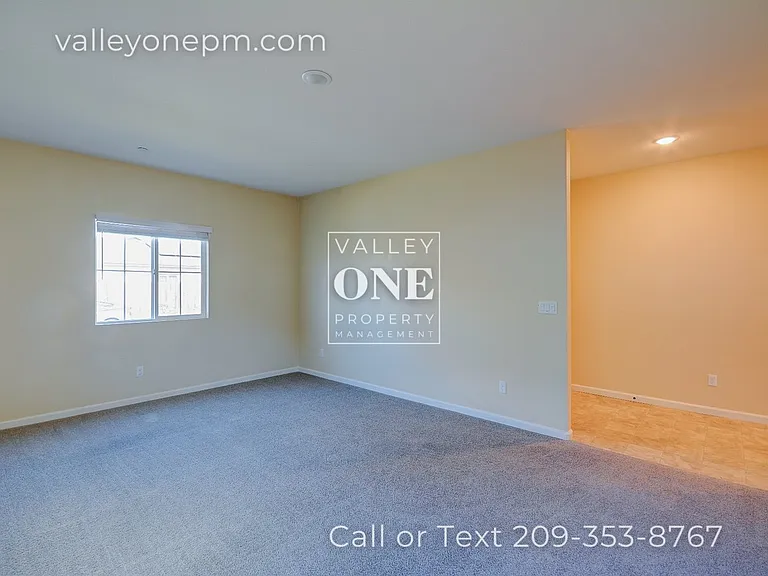637 Mansfield Dr — Photo 9