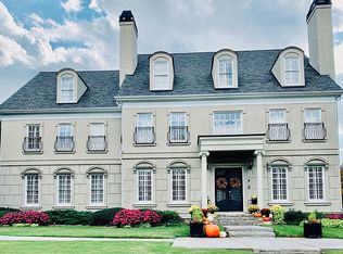 1319 Marietta Country Club Dr NW, Kennesaw, GA 30152