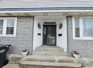 810 E 8th St #D, Anderson, IN 46012