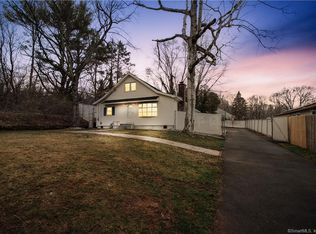 683 Woodin St, Hamden, CT 06514