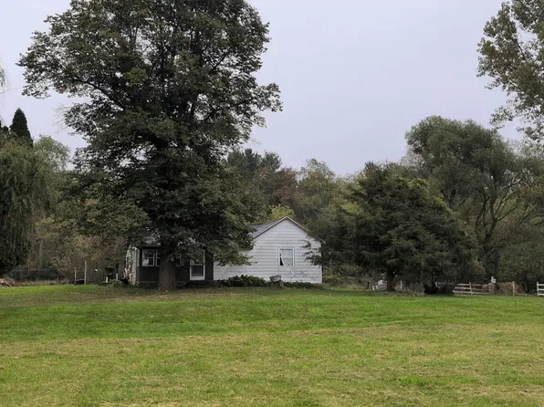 4970 Benton Rd, Belding, MI 48809