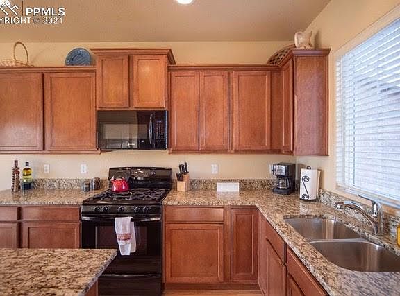 3rd image of 7414 Antelope Meadows Cir