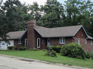 1749 Engelwood Dr, Jefferson City, MO 65101