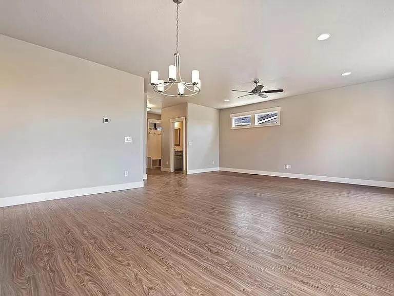 73 E Ranch Dr — Photo 9