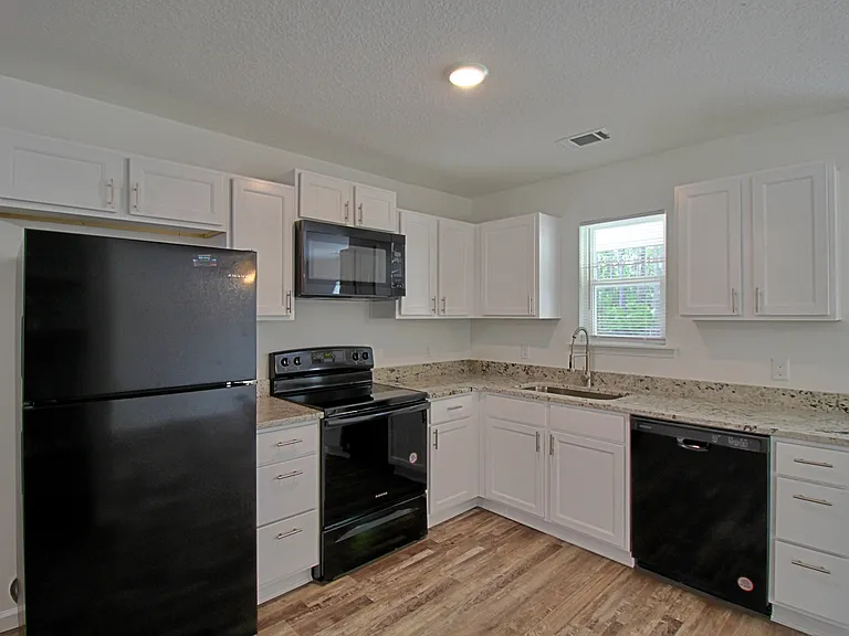14003 Cecil Nobles Hwy #A — Photo 5