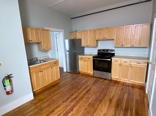 6 S Main St #7, Saint Albans, VT 05478