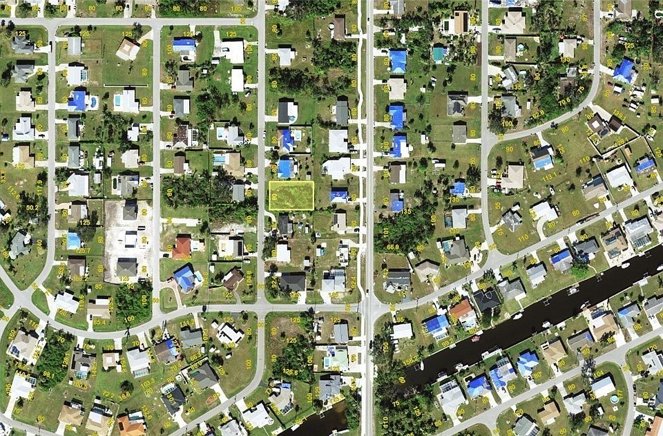 2nd image of 225 Seminole Blvd