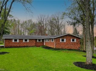 9610 Pekin Rd, Novelty, OH 44072