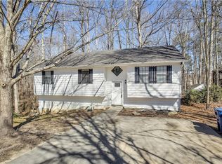 2740 Highpoint Rd, Snellville, GA 30078