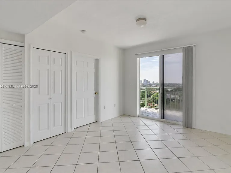 3500 Coral Way #1207 — Photo 5
