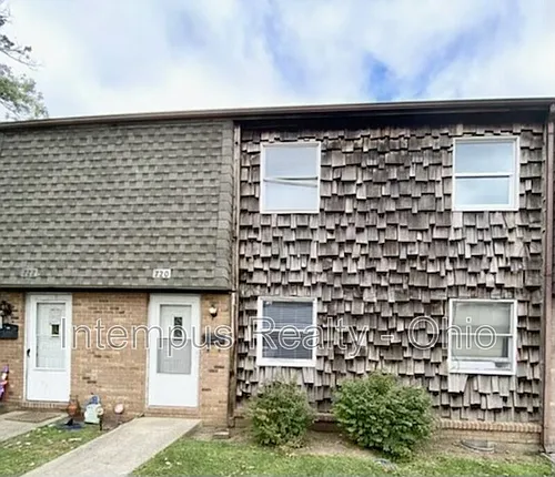 718 W Light St Photo 1