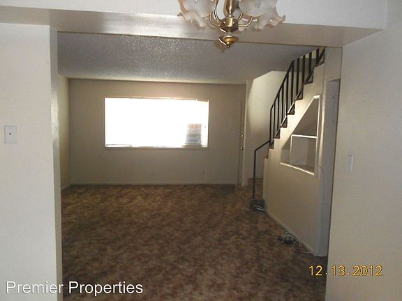 5th image of 744 E Hedges Ave