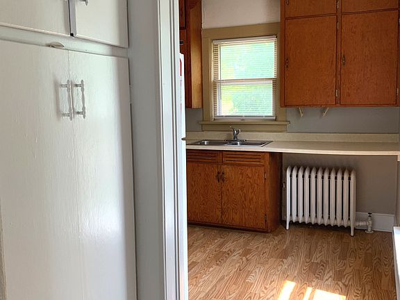4th image of 1021.5 N 4th St