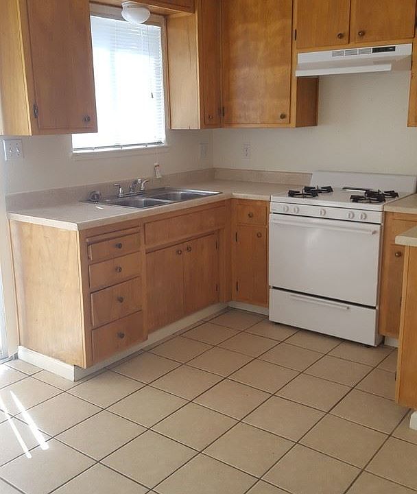 1st image of 1240 N Olive Ave APT E