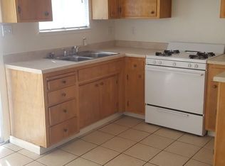 1240 N Olive Ave APT E, Turlock, CA 95380
