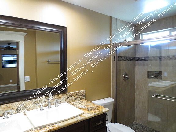 5th image of 238 E Ellis Dr