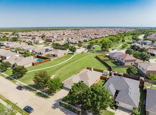 3025 Spruce St, Royse City, TX 75189
