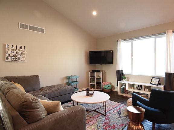 5th image of 9611 Dutch Mill Ln