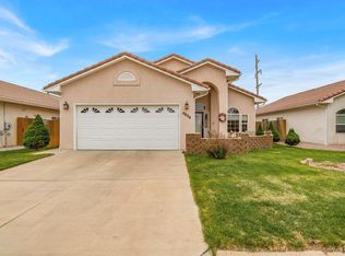 4820 Applecrest Dr, Pueblo, CO 81005