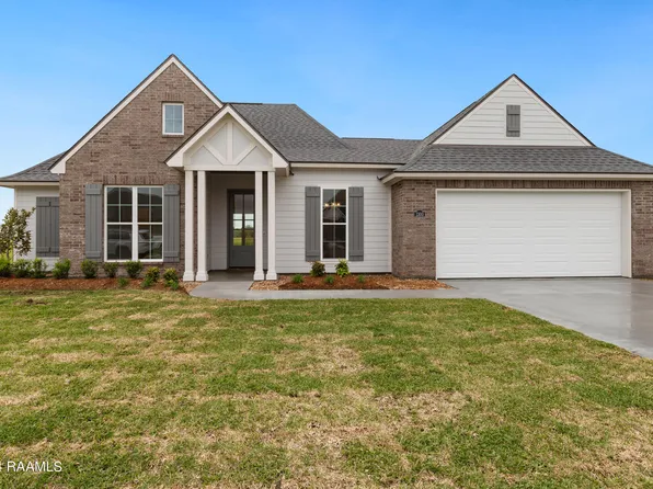 1300 Bayou Trce, Breaux Bridge, LA 70517