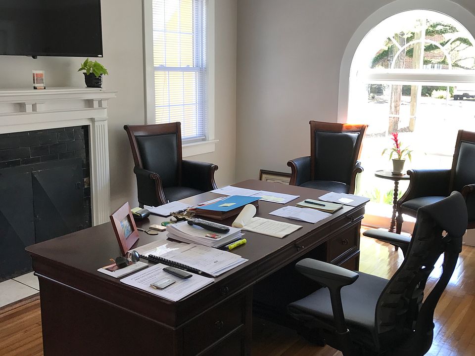 2nd image of 60 Folly Road Blvd