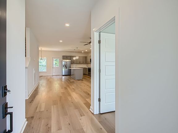 4th image of 1149 Alcove Way