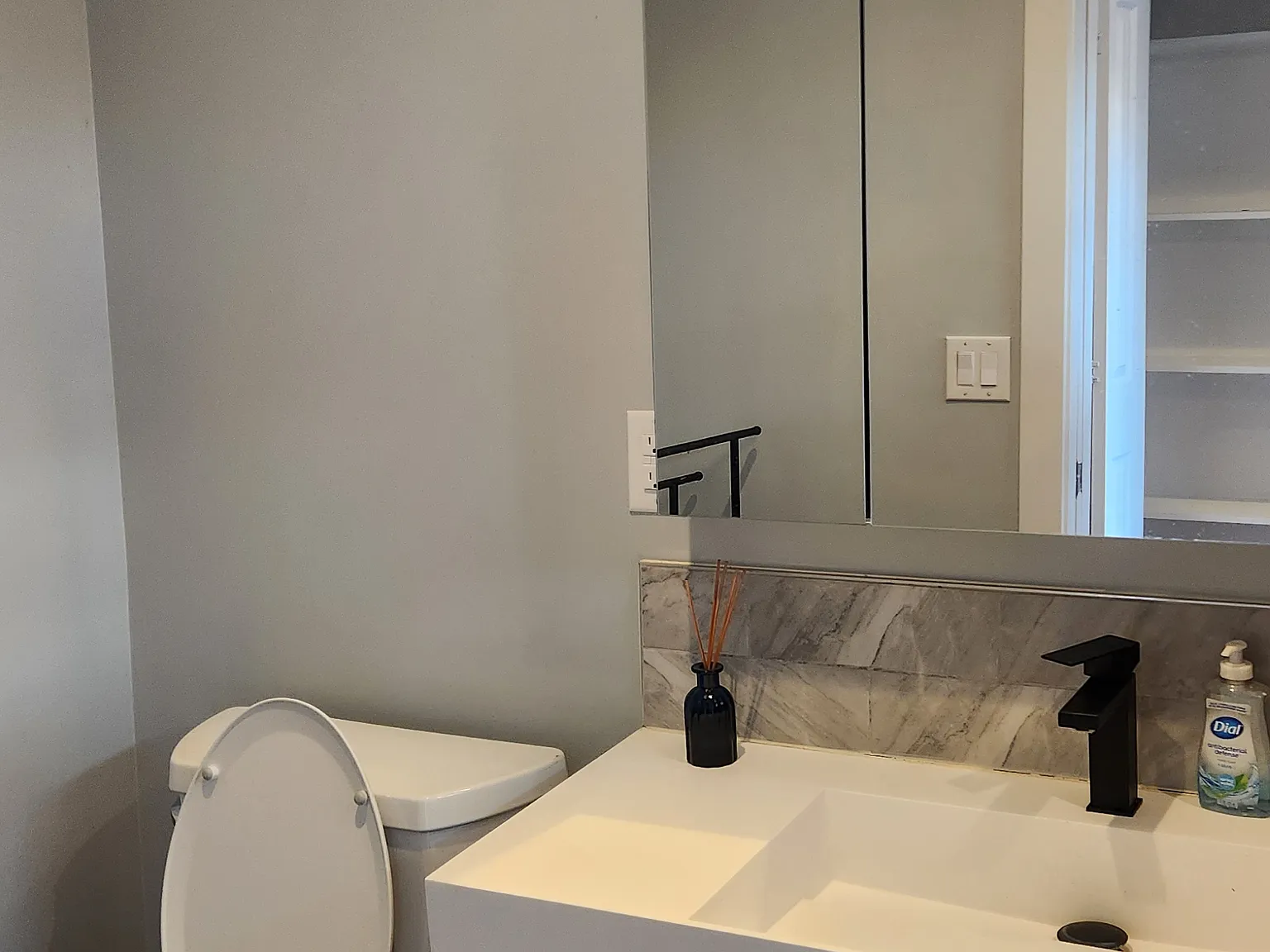 Studio, 230 sqft, $1,300 — Photo 4