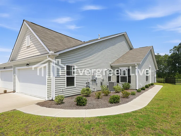 2262 Courtina Way — Photo 1
