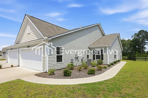 2262 Courtina Way Photo 1