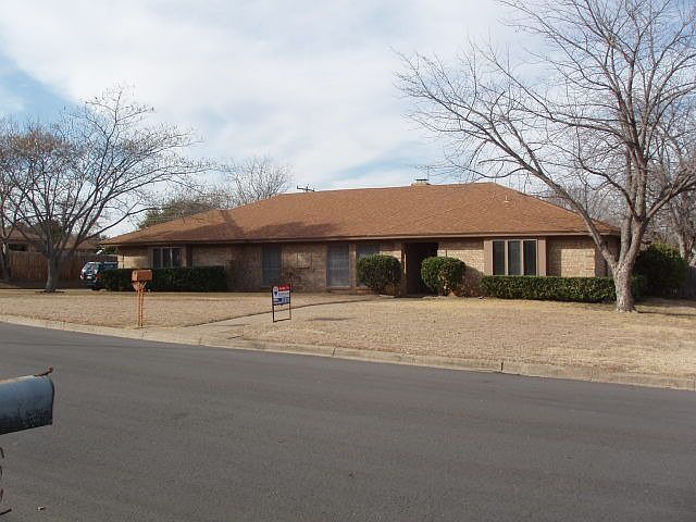 1st image of 1904 Rockmoor Dr
