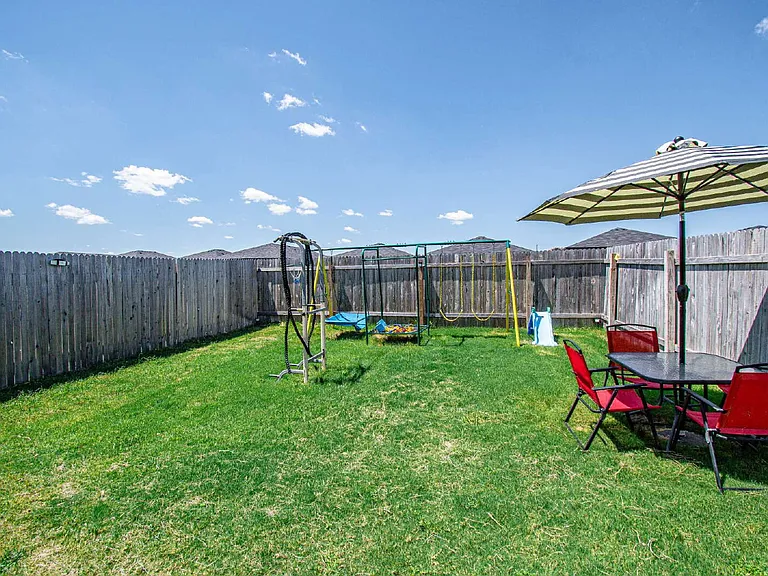 1258 Lehmann Dr #A — Photo 16