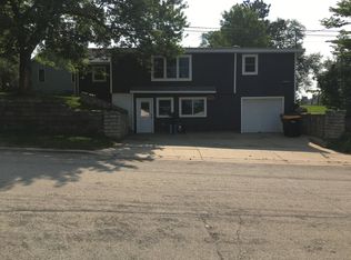 22 18th Ave NW, Rochester, MN 55901