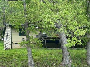 2888 Browns Creek Rd, Saint Albans, WV 25177