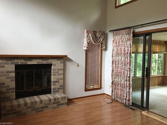2nd image of 788 Greenwood Blvd