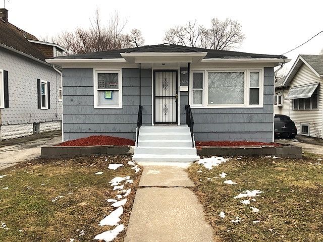 1st image of 13820 Park Ave